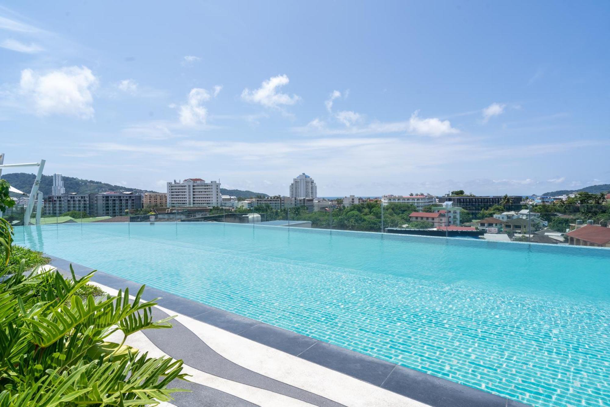 Journeyhub Phuket 4*