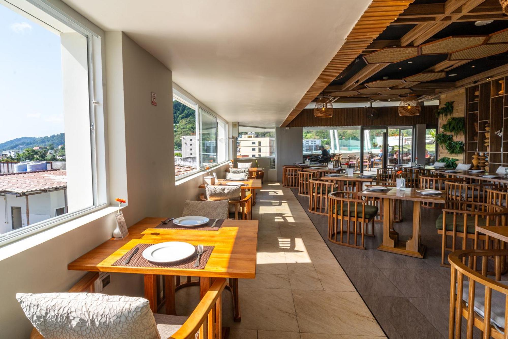 Journeyhub Phuket 4* Patong