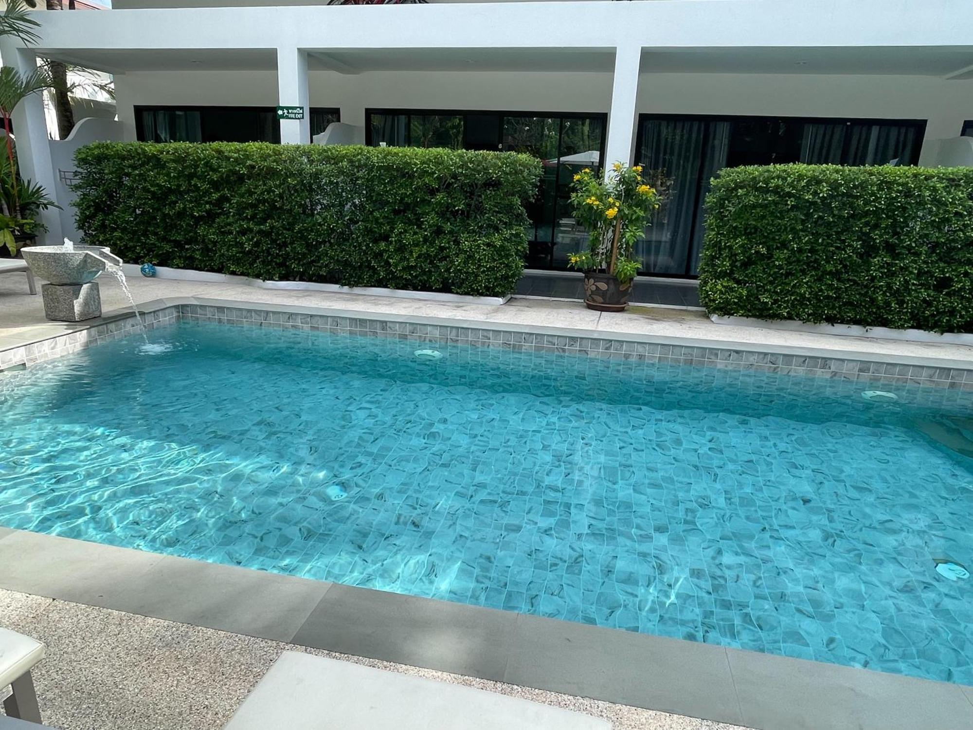 Lotus Bleu & Restaurant Resort 3*