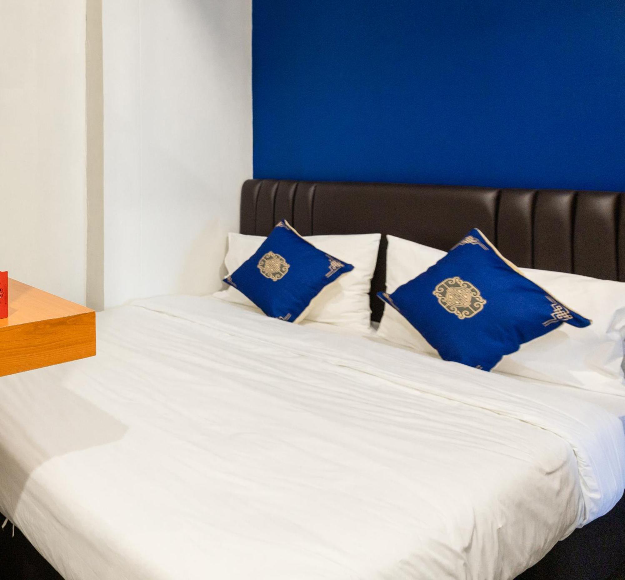 Hostel Marco Polo Poshtel & Bistro *