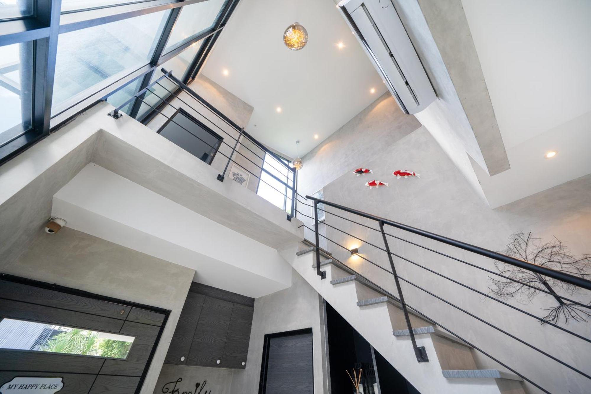 Lami - Luxury 3-bedroom Modern In With Private Pool, Gym & Sauna Villa *
