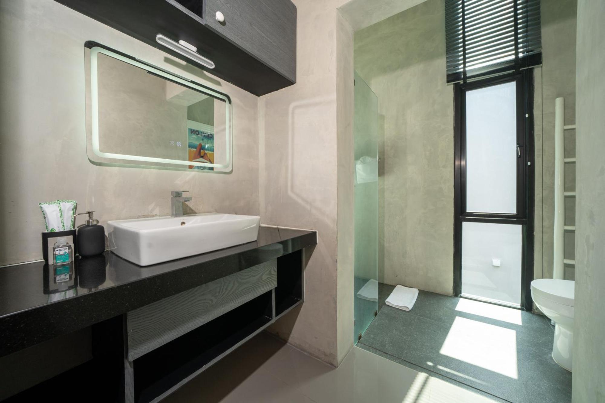 Lami - Luxury 3-bedroom Modern In With Private Pool, Gym & Sauna Villa Phuket