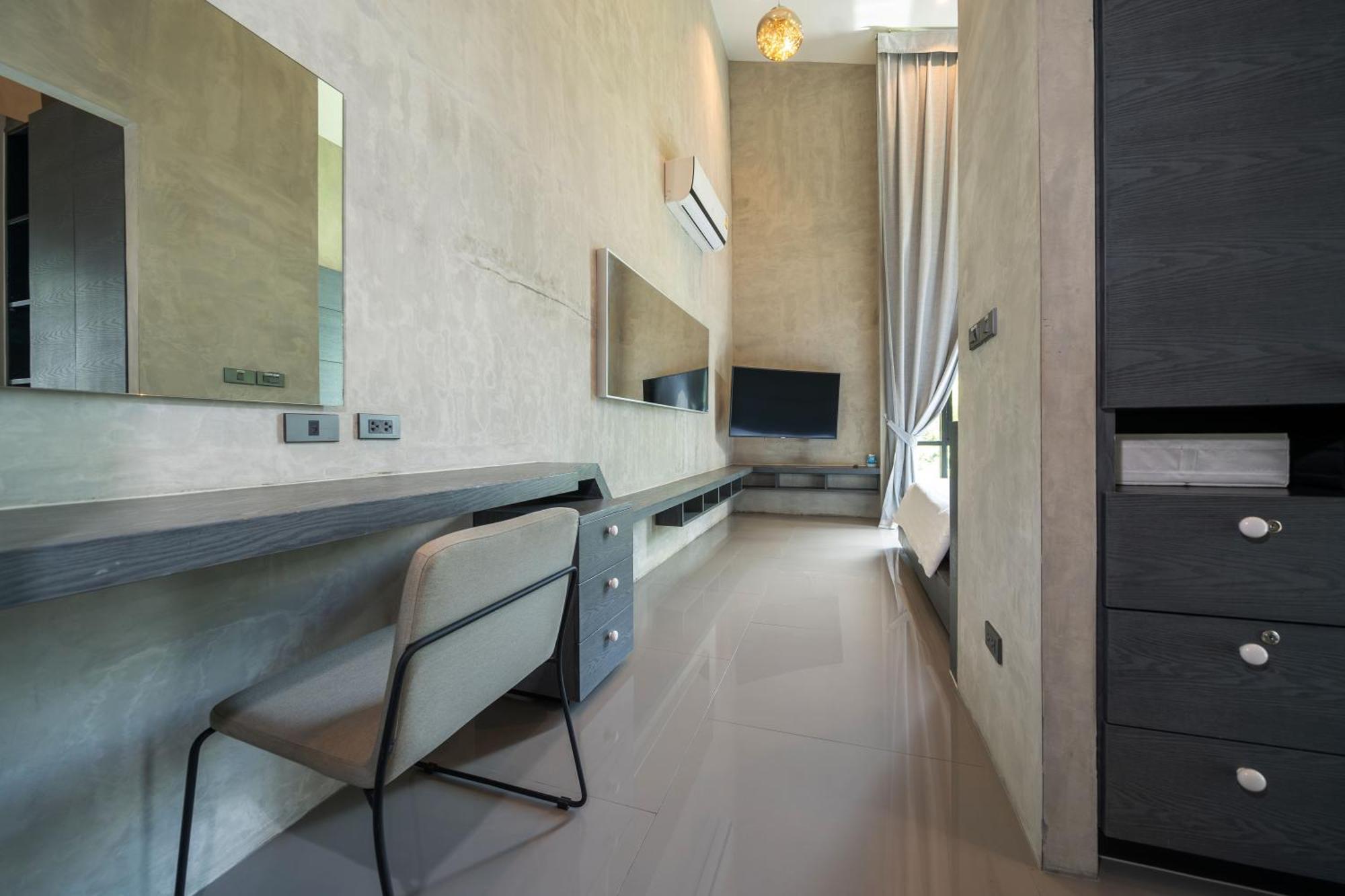 Lami - Luxury 3-bedroom Modern In With Private Pool, Gym & Sauna Villa *