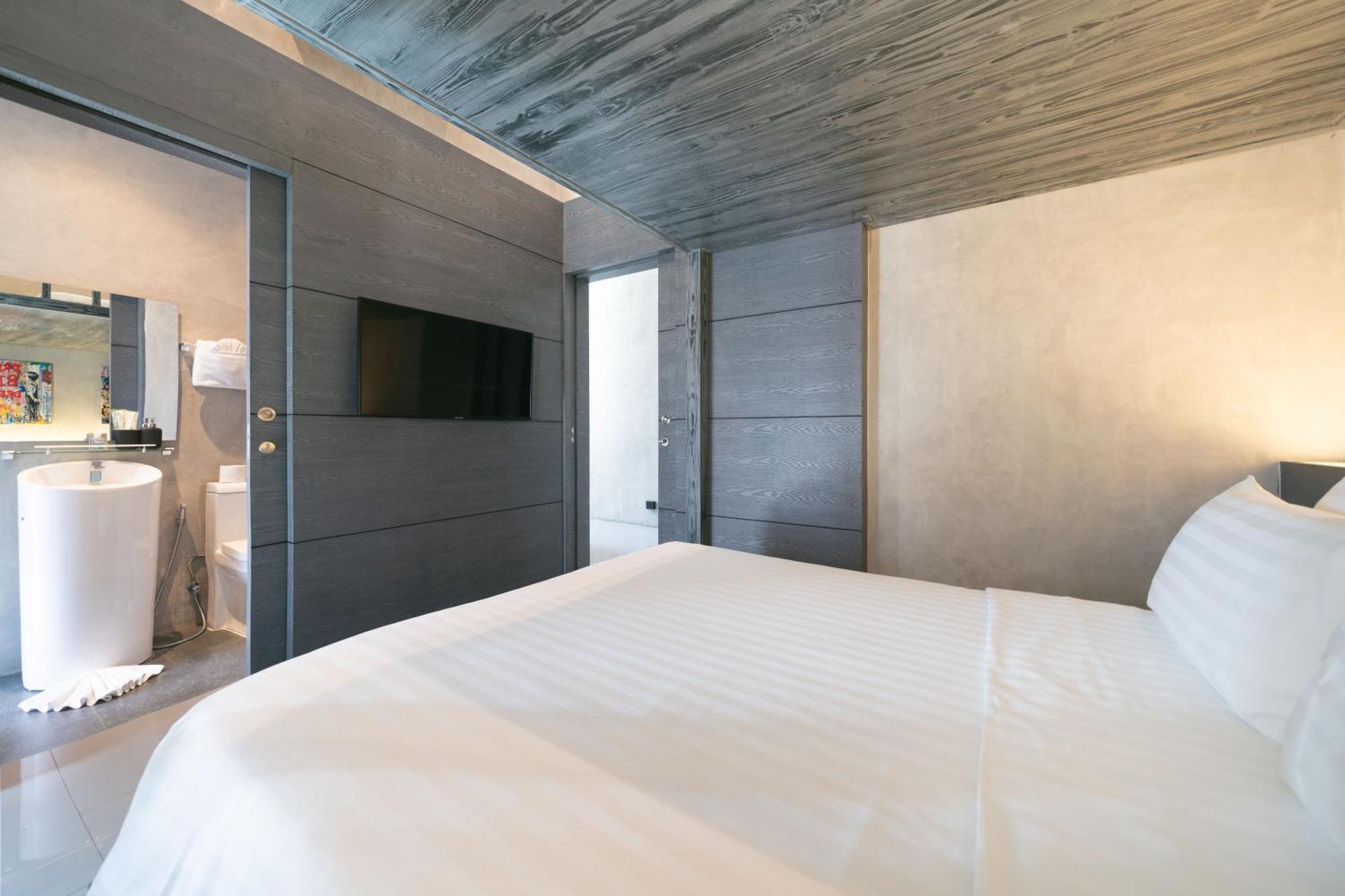 Lami - Luxury 3-bedroom Modern In With Private Pool, Gym & Sauna * Phuket