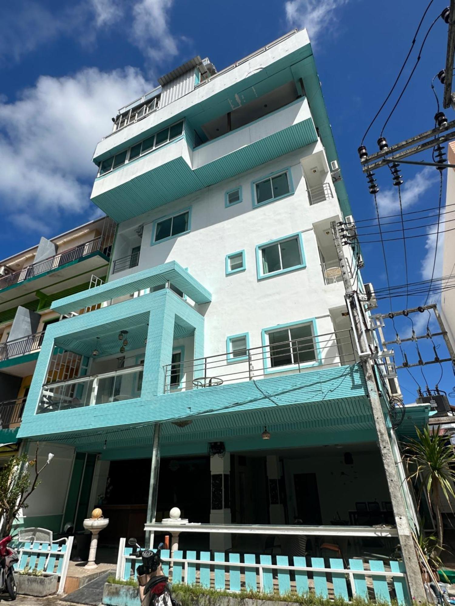 Abby's House Hotel 3*