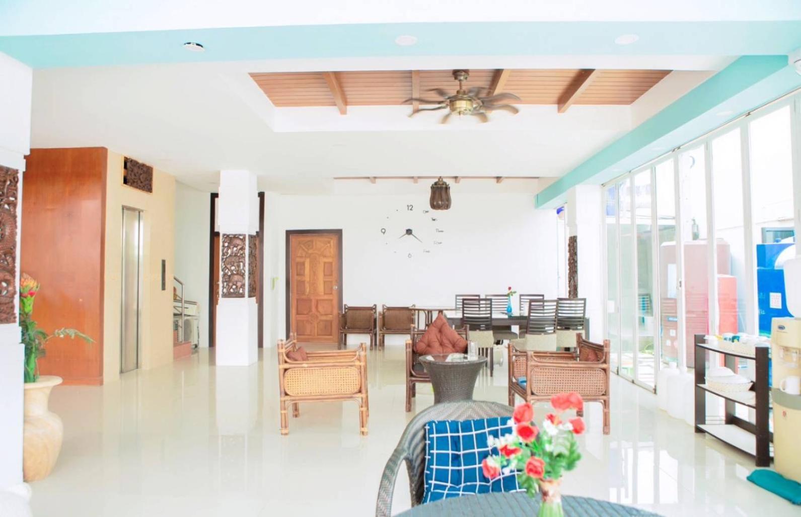 Abby's House 3*