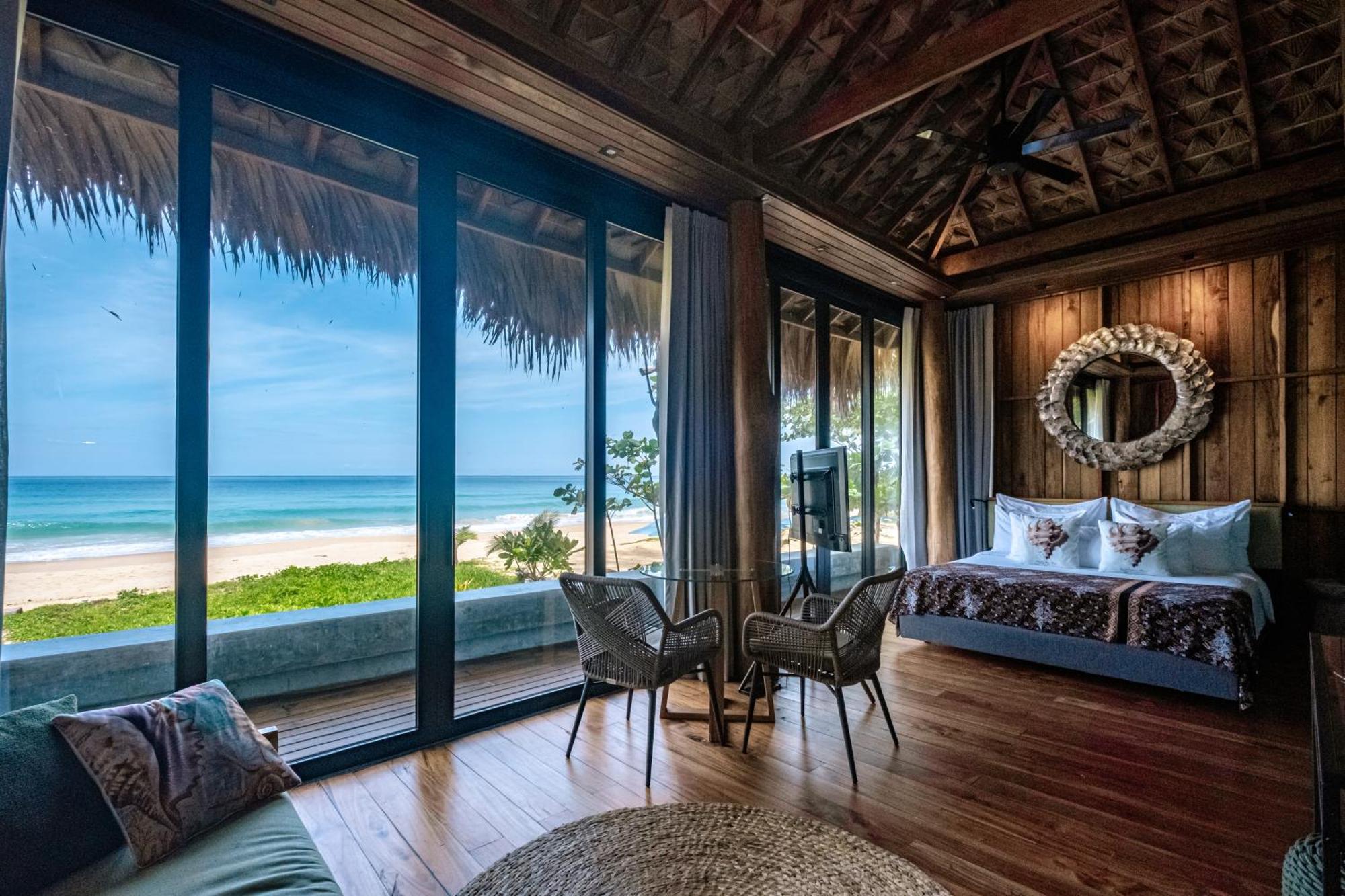 Sealord Beachfront Resort Nai Thon Beach