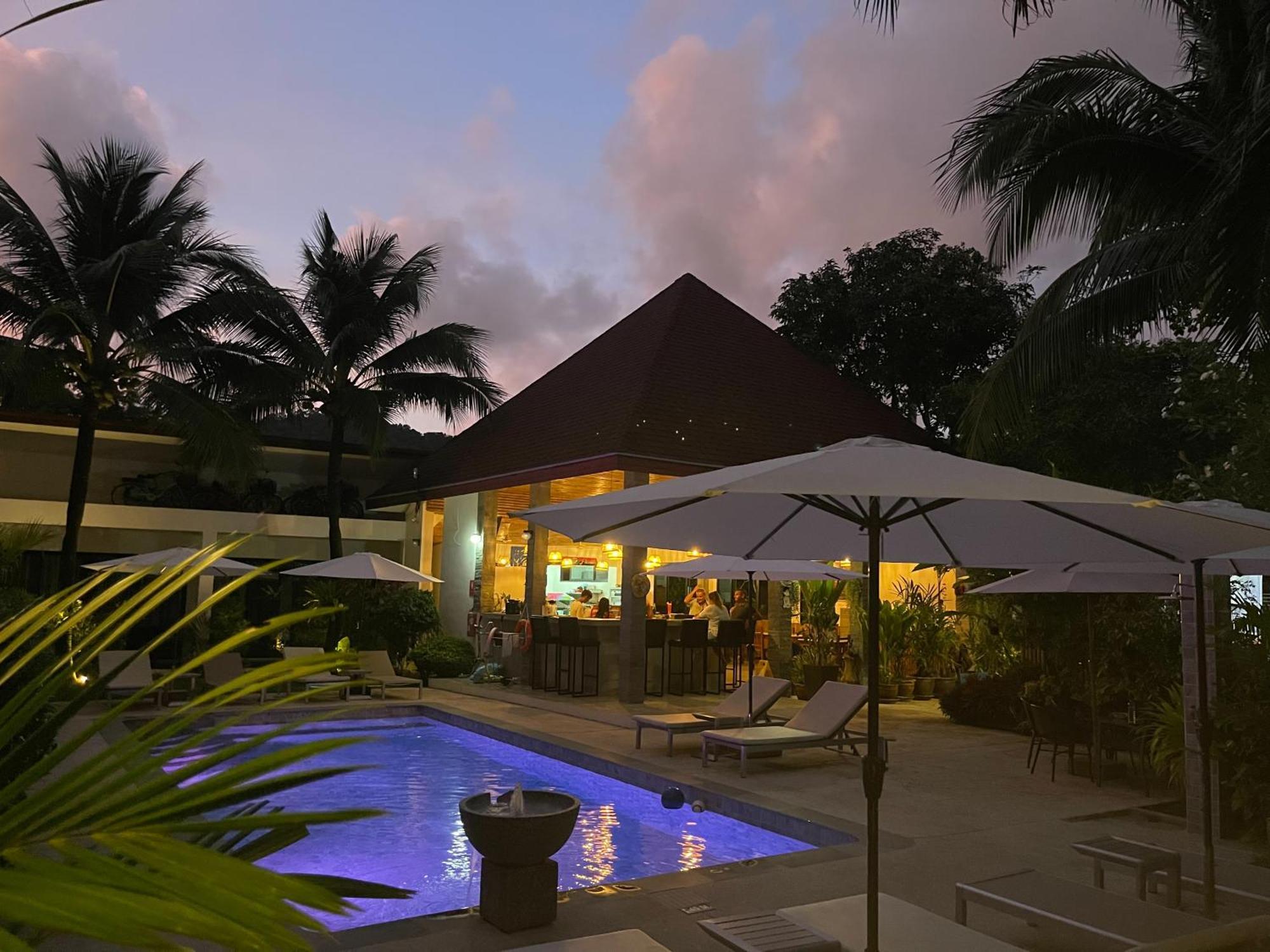 Lotus Bleu & Restaurant Resort 3*