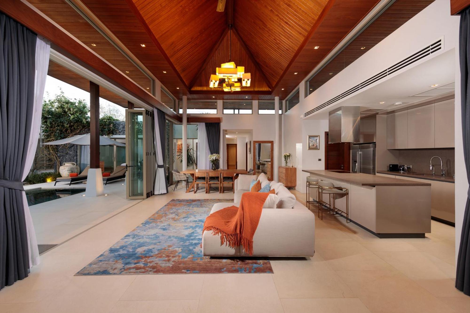Luxury With Pool And Garden - Bl #93 Phuket
