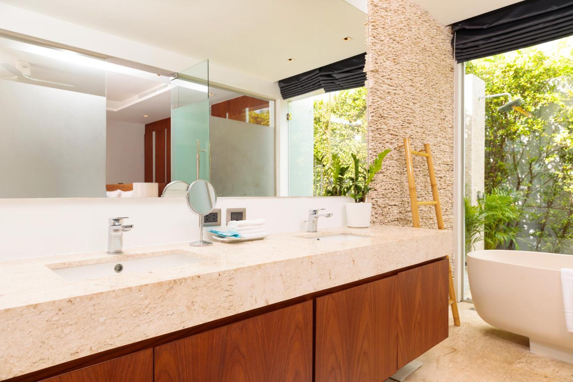 Luxury With Pool And Garden - Bl #93