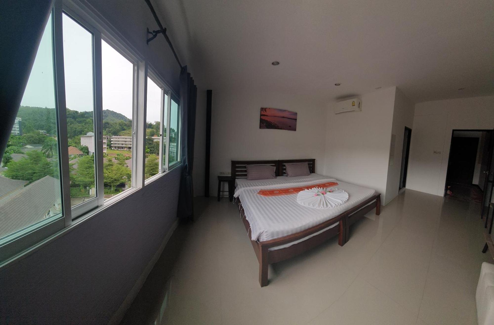 At Hotel 2*