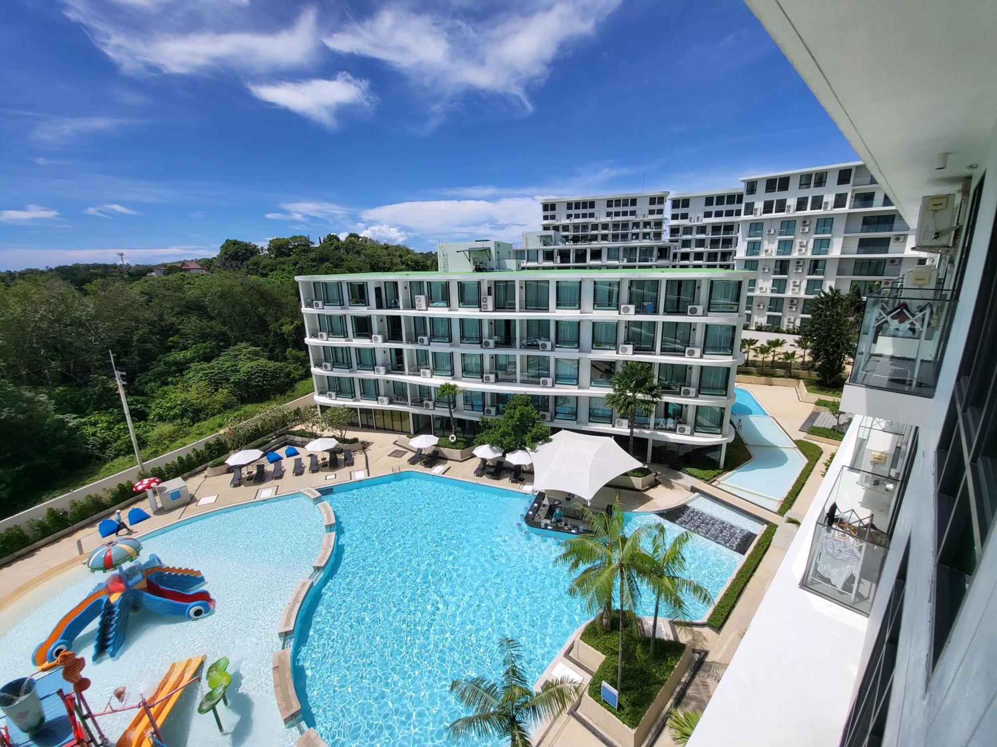 La Phuket Aparthotel