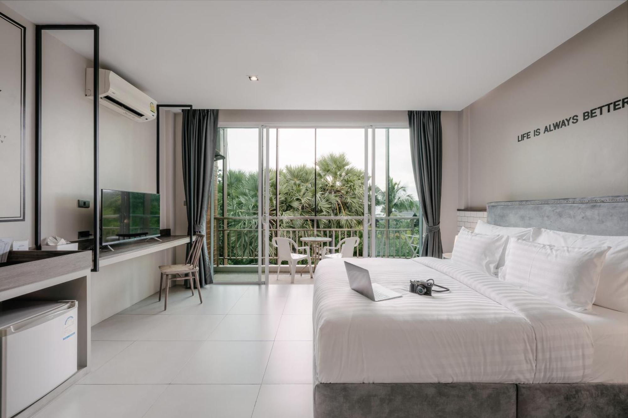 Sugar Ohana Poshtel 2*