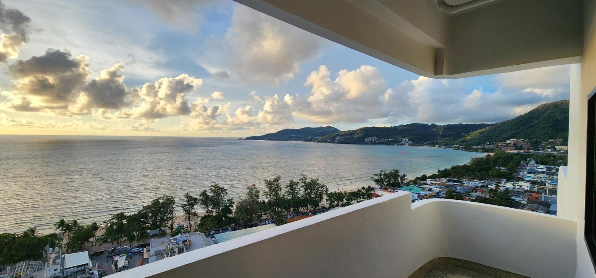 Apartment Tower Ones Patong