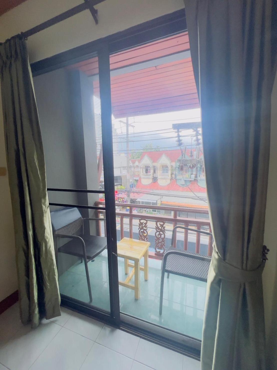 Royal Vista Hotel 3*