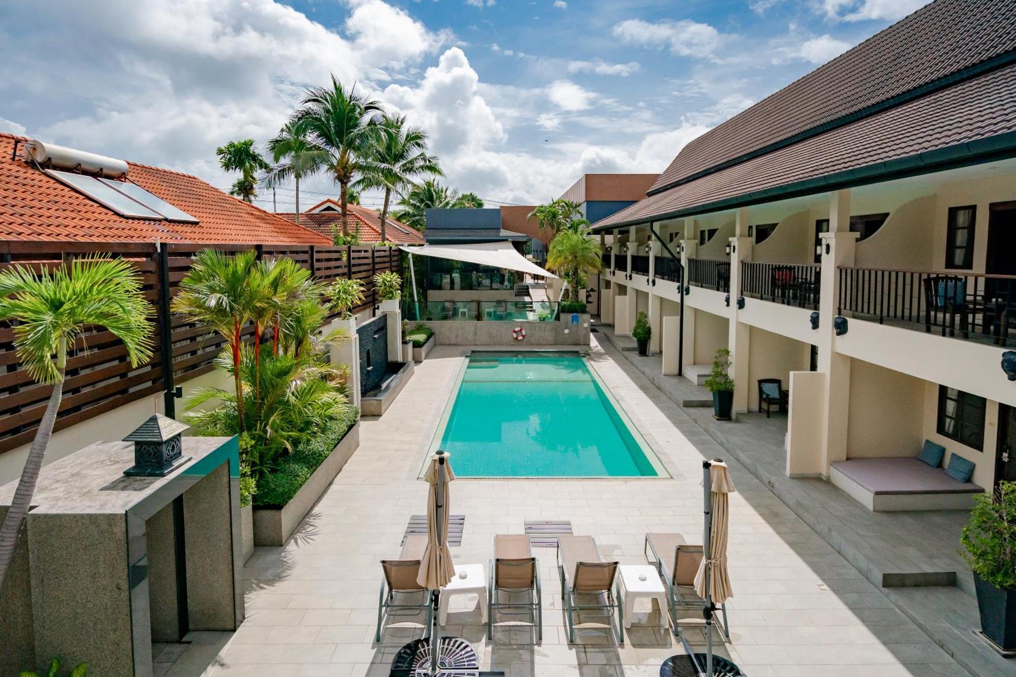 Naiya Buree Boutique 4*