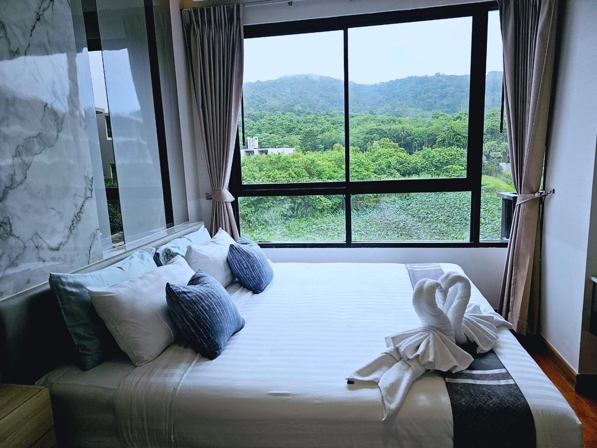 The Naiharn By Sala Estate