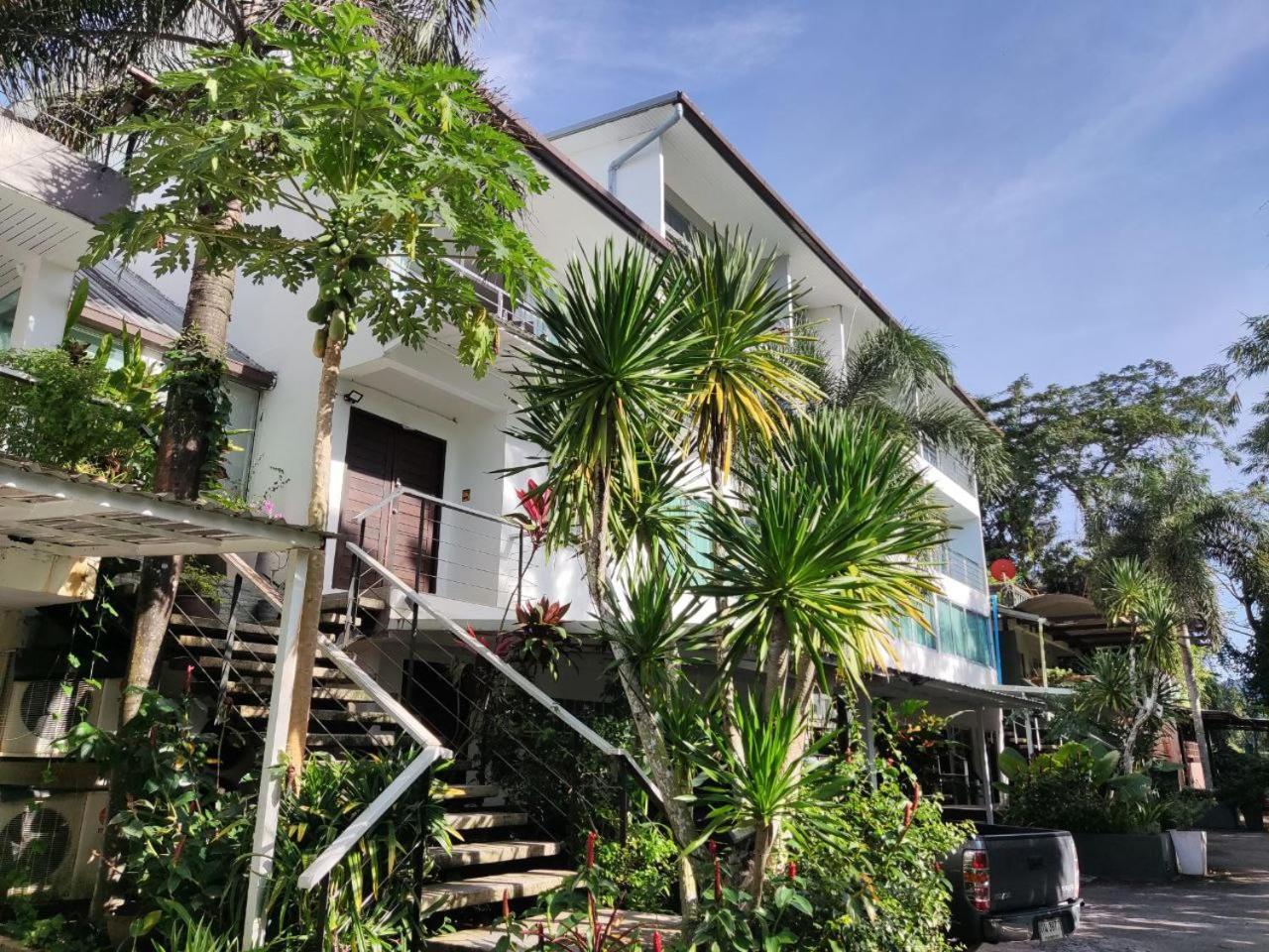 4 Bedrooms & Bathroom For Up To 12 Guests 7kms To Patong At The Fairways Golf Phuket