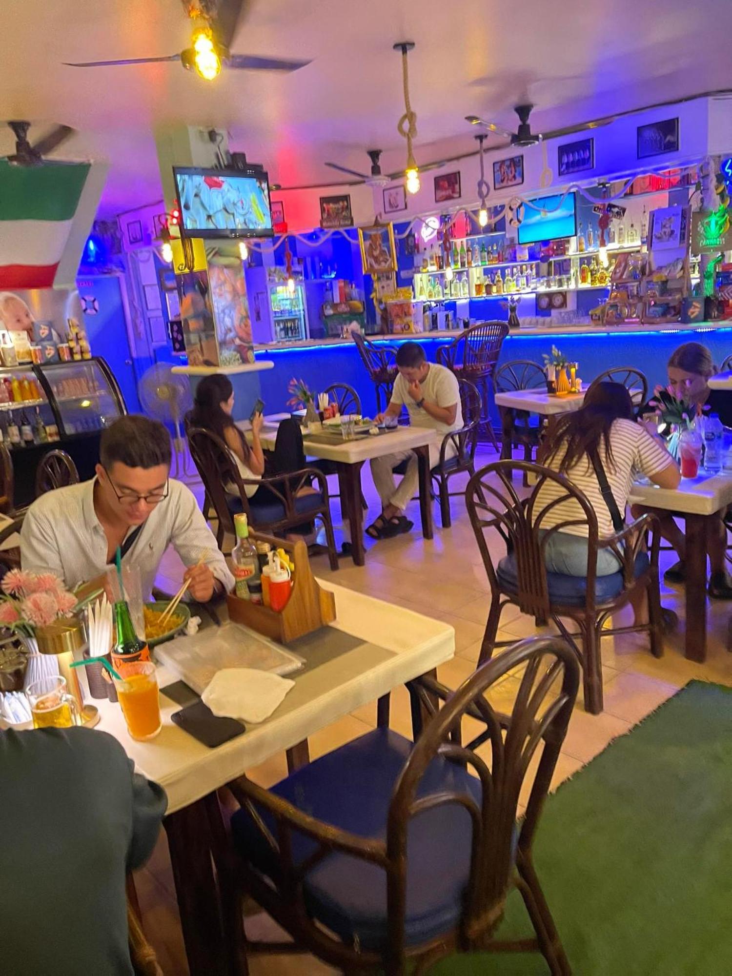 Rumah tetamu San Antonio & Restaurant