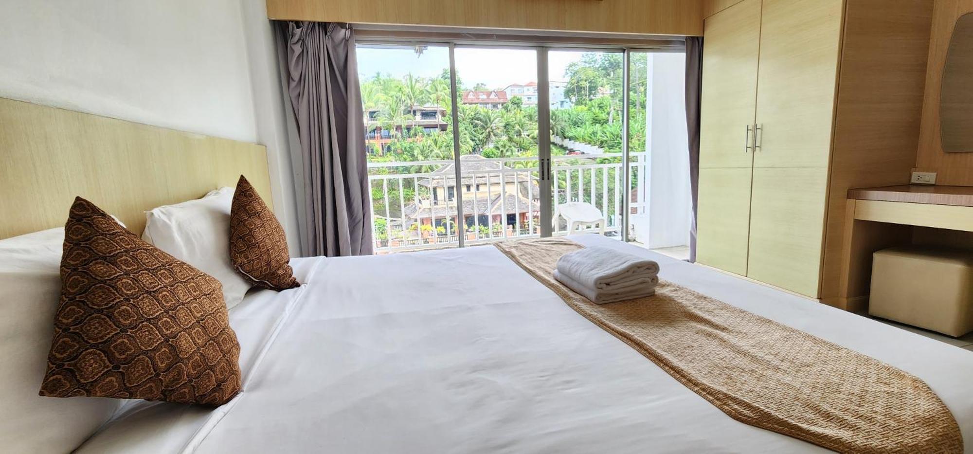 Gasthuis Eden Park Patong