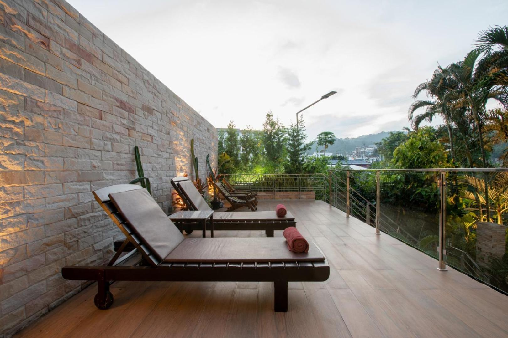 Hotel Orchid Garden