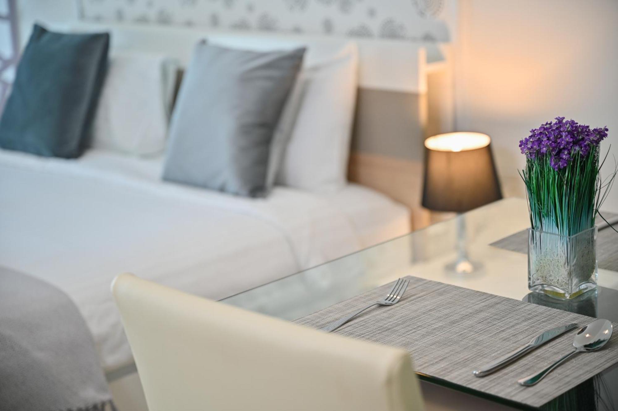 Sivana Place Phuket Hotel 3*