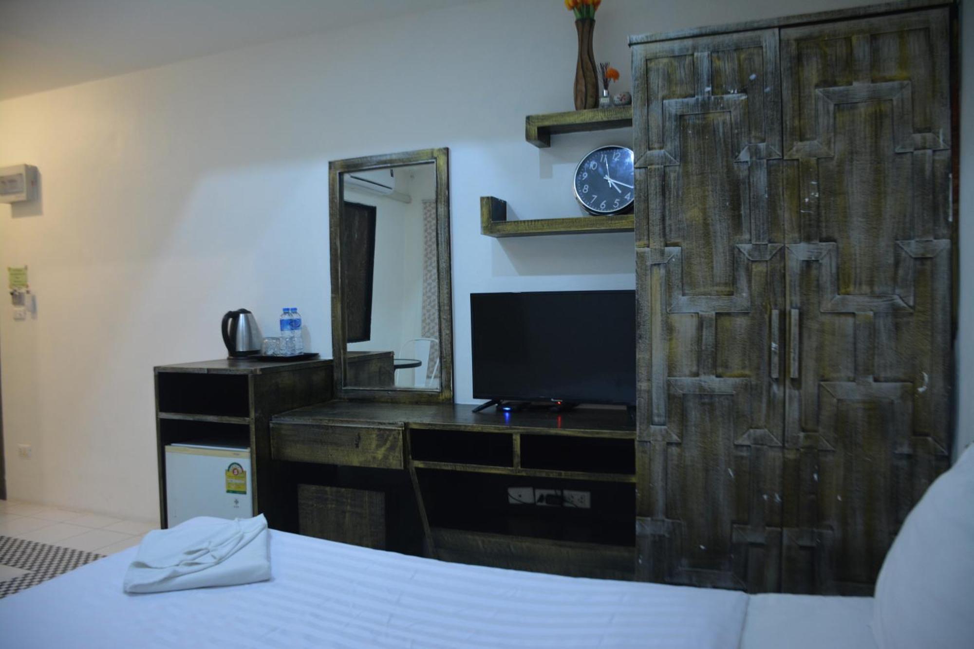 Beachwalk Hotel Patong