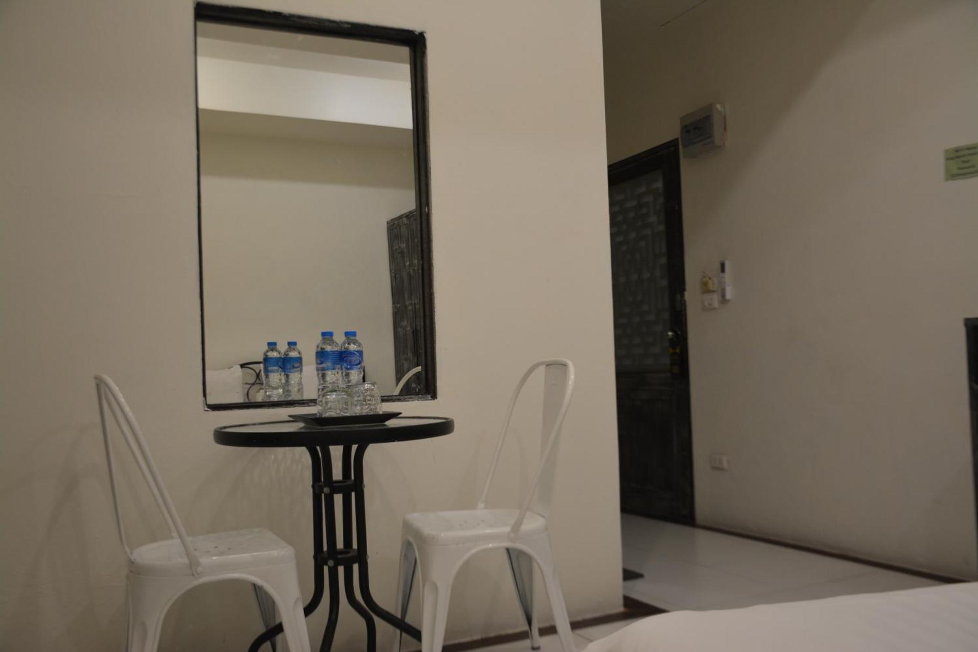 Beachwalk Hotel