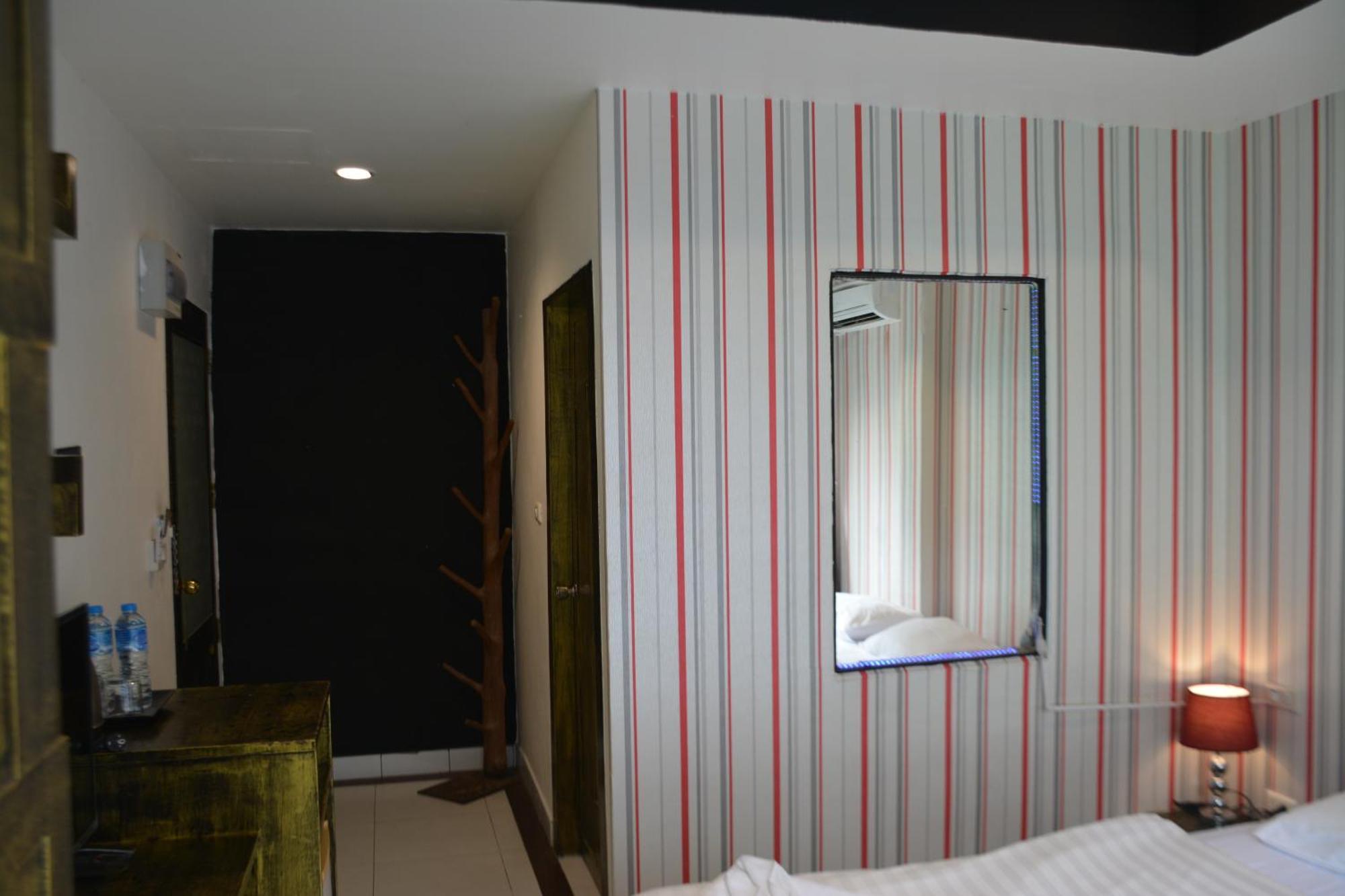 Hotel Beachwalk 3*