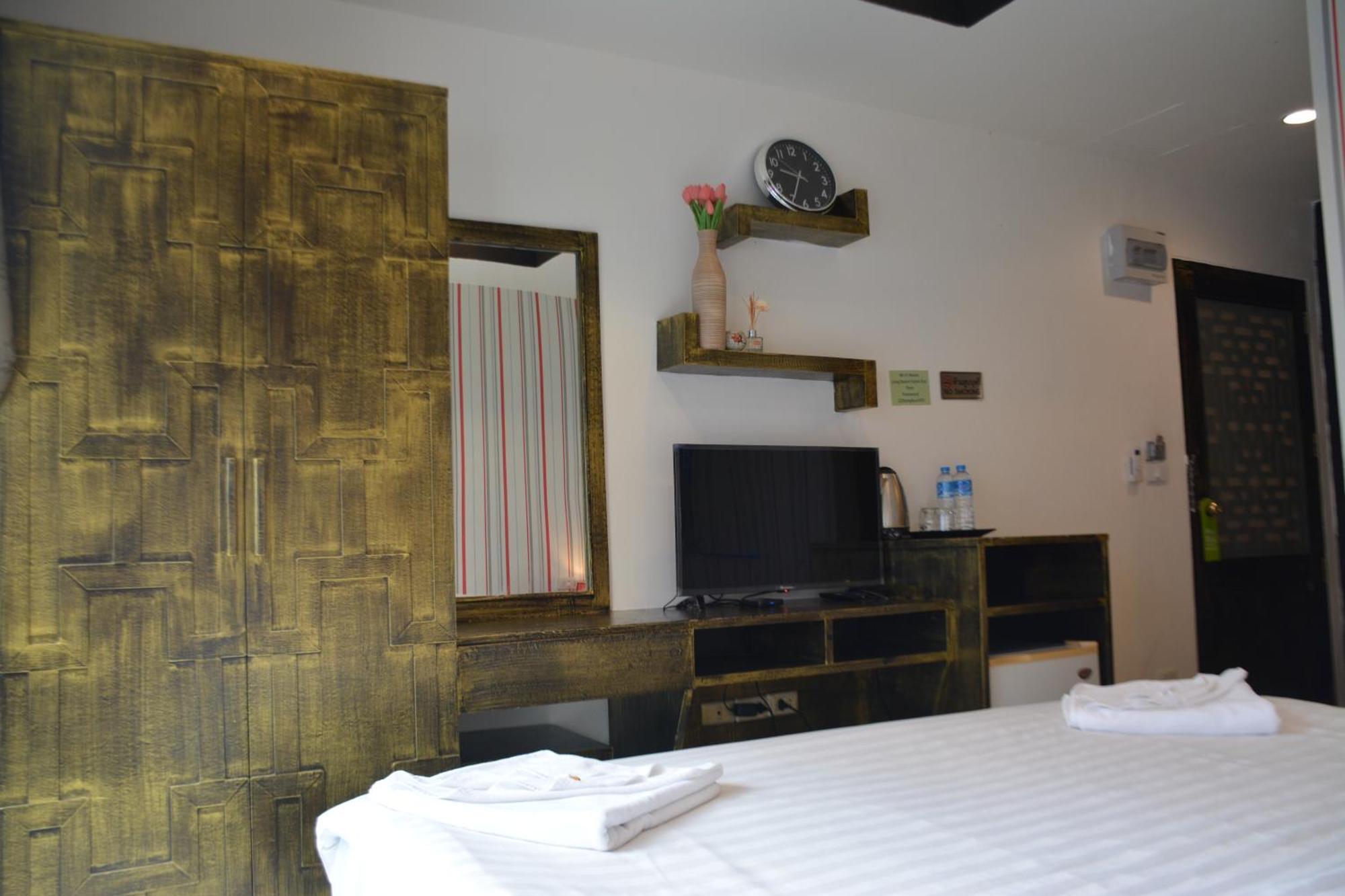 Beachwalk Hotel Patong
