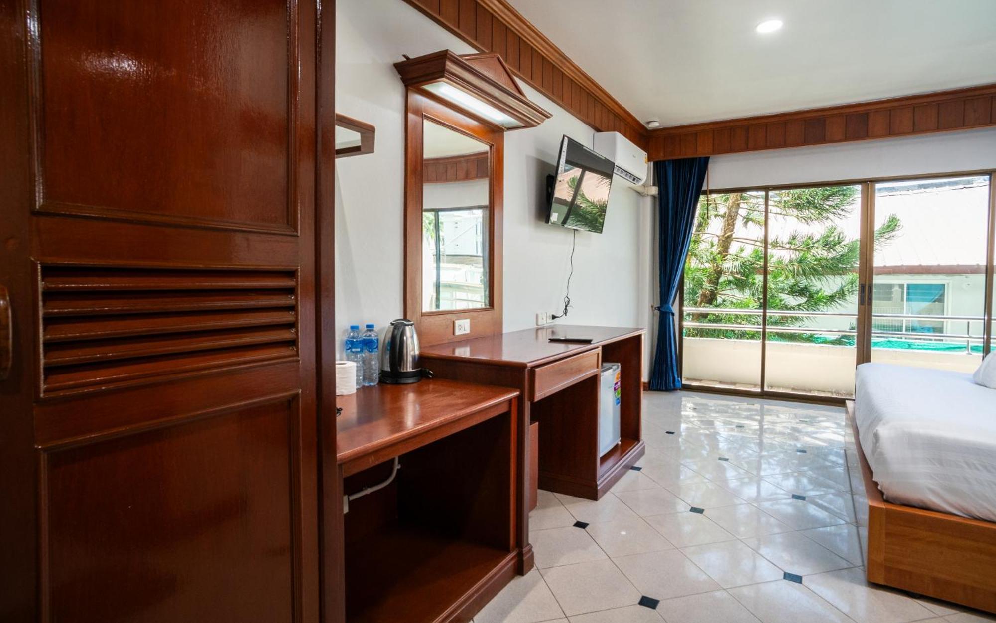 Gp House Phuket 3* Patong