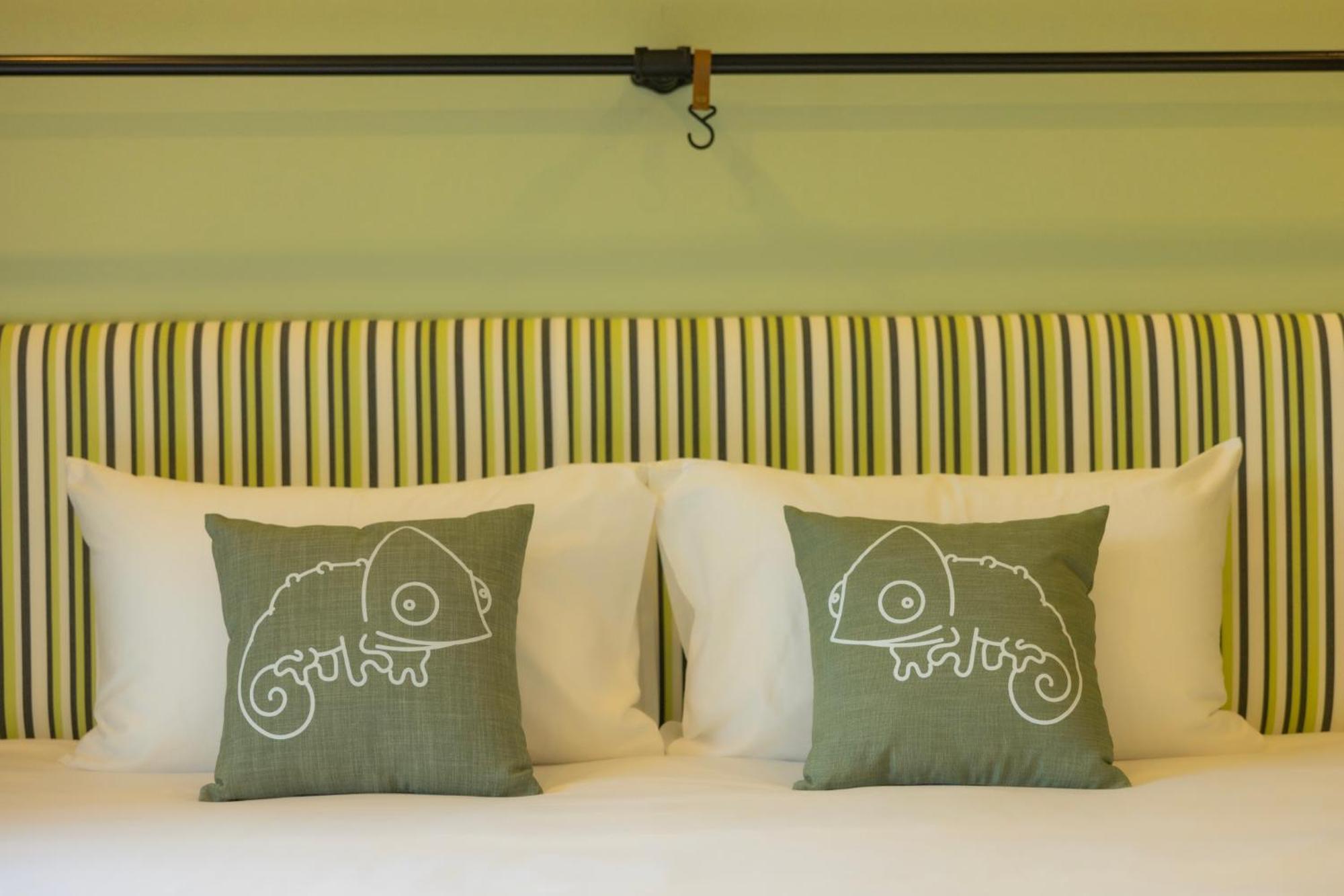 Hotel Chamemon Bed Town Phuket