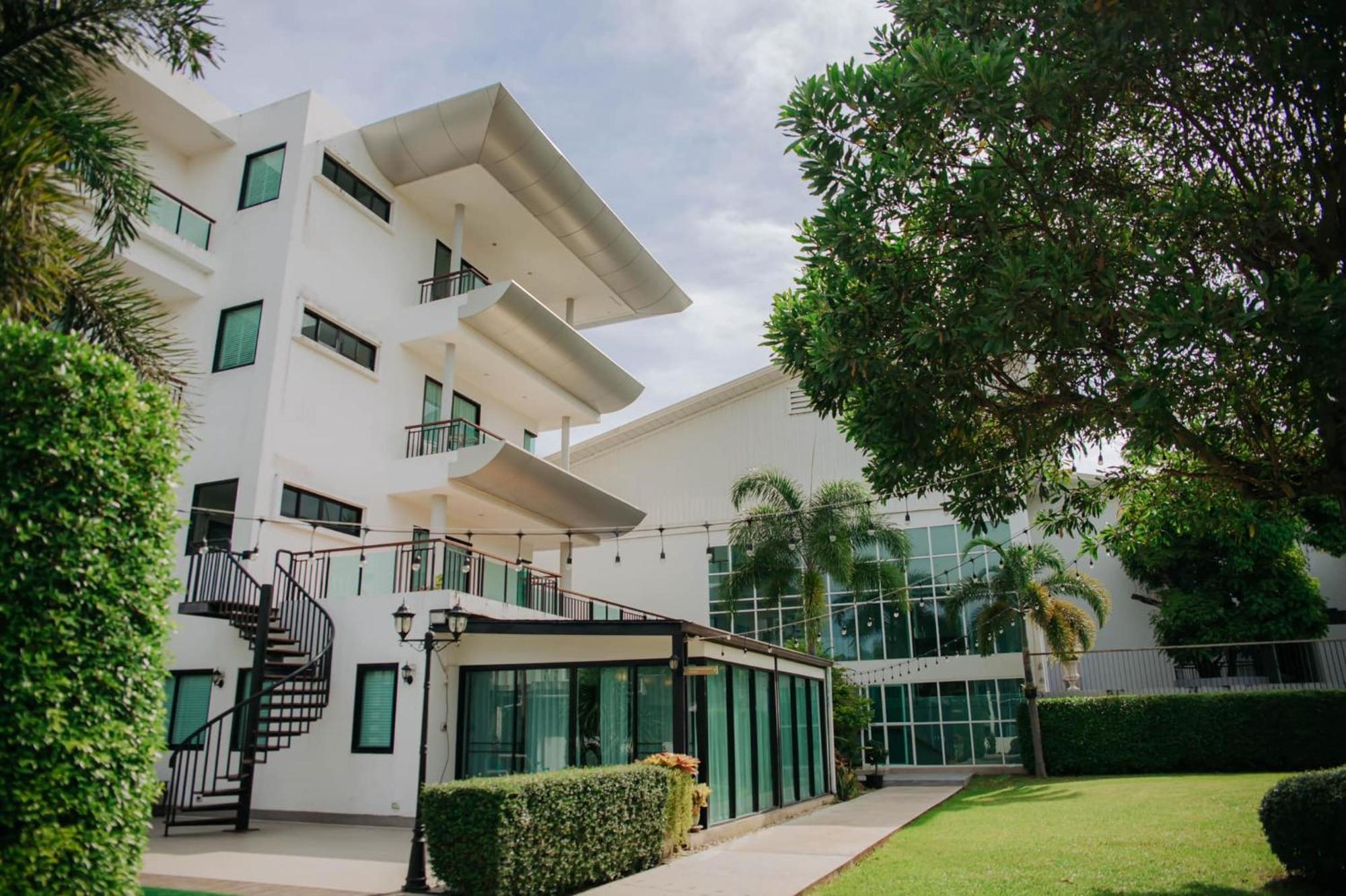 The Pago Design Phuket-sha 4*