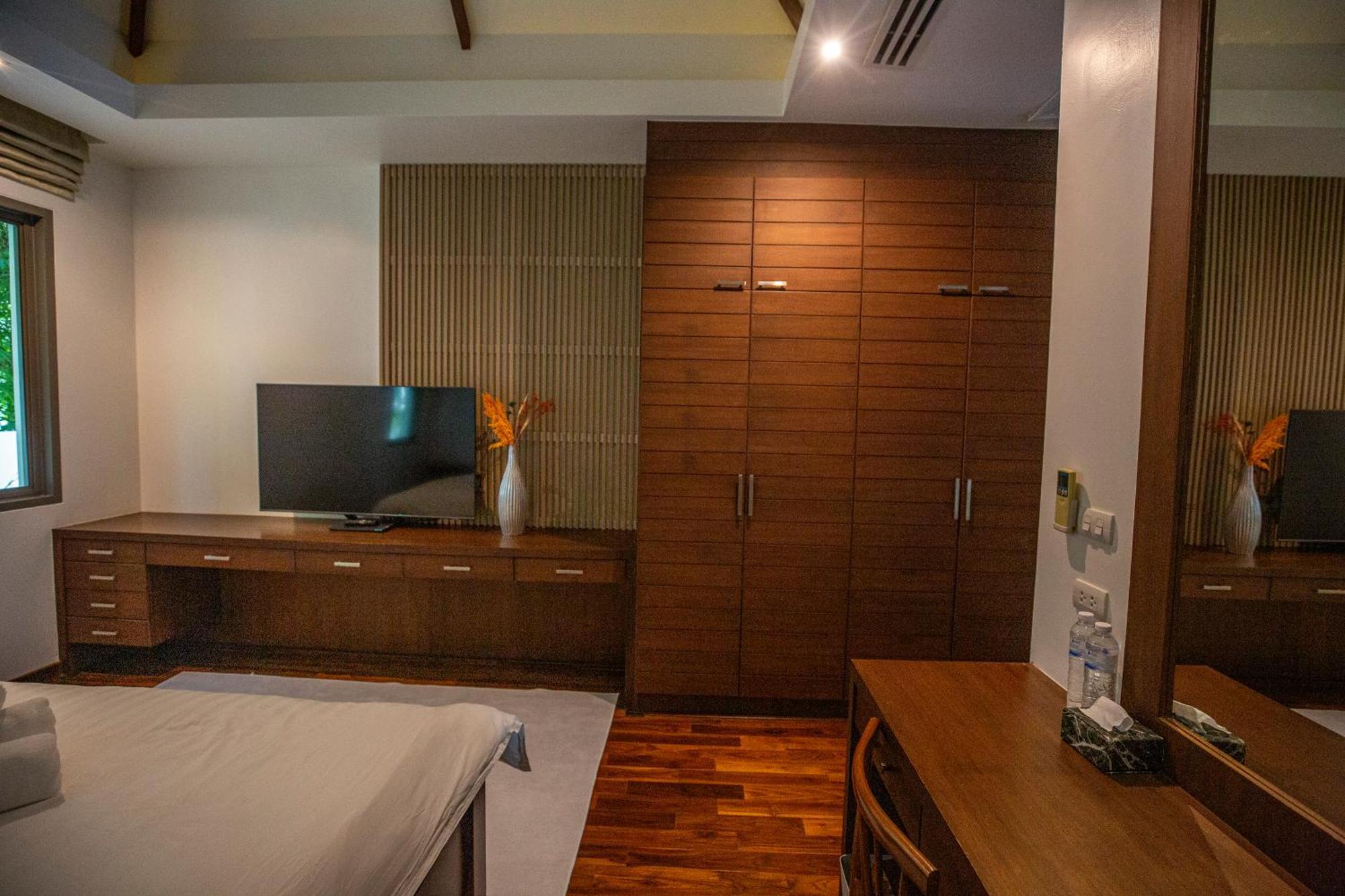 Phuket Boutique Pool Villa-80 * Rawai