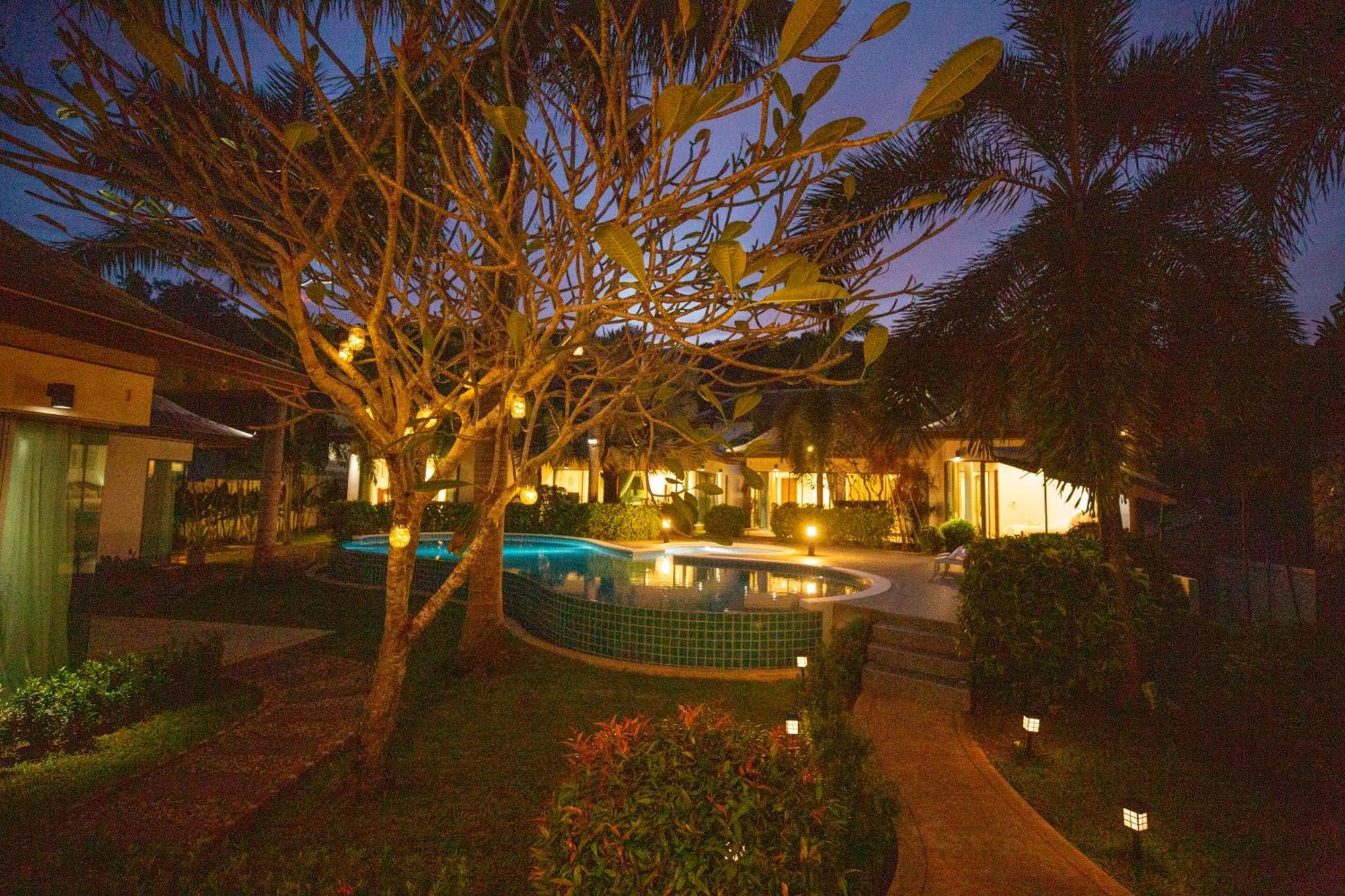 Phuket Boutique Pool Villa-80 * Rawai
