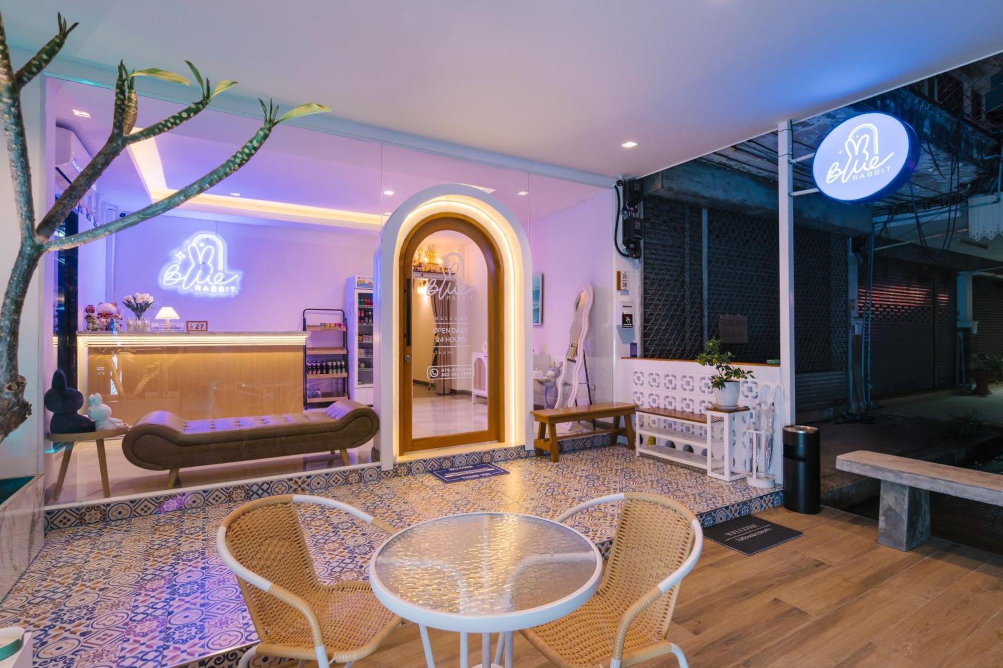 Blue Rabbit Phuket Ban Tha Khreng