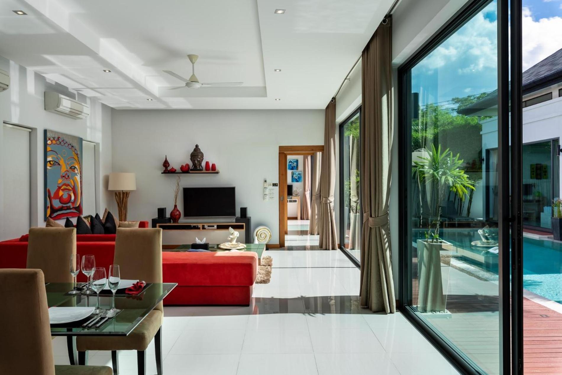Crystal Pool Villa