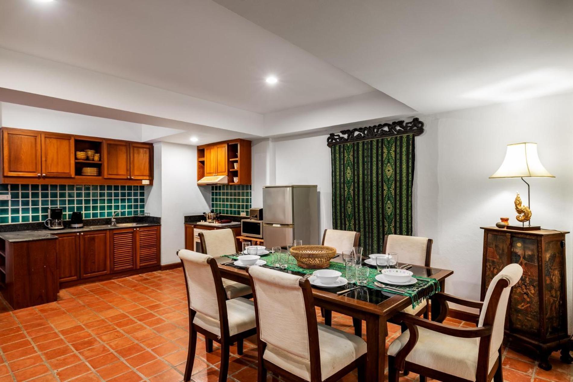 Apartment The Sands 2 Bedroom Naiharn Nai Harn