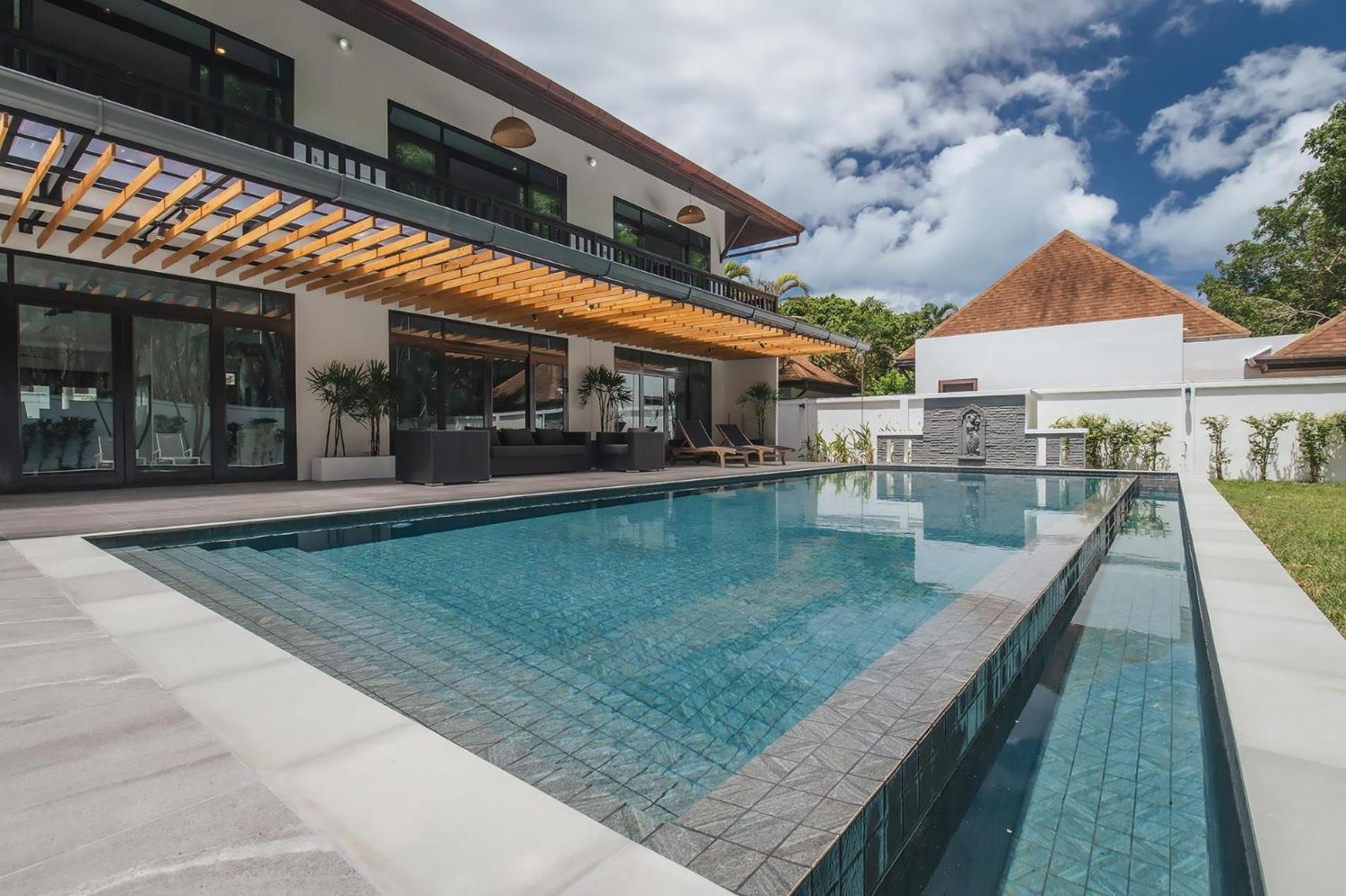 Eden Pool In Villa Rawai