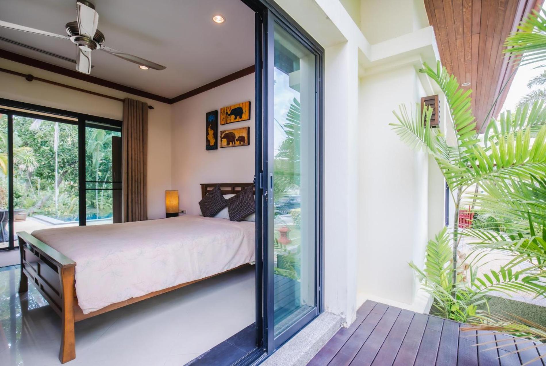 Lotus Pool Villa *