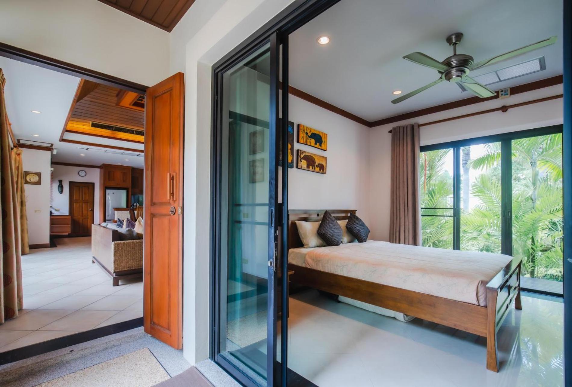 Lotus Pool Villa Rawai