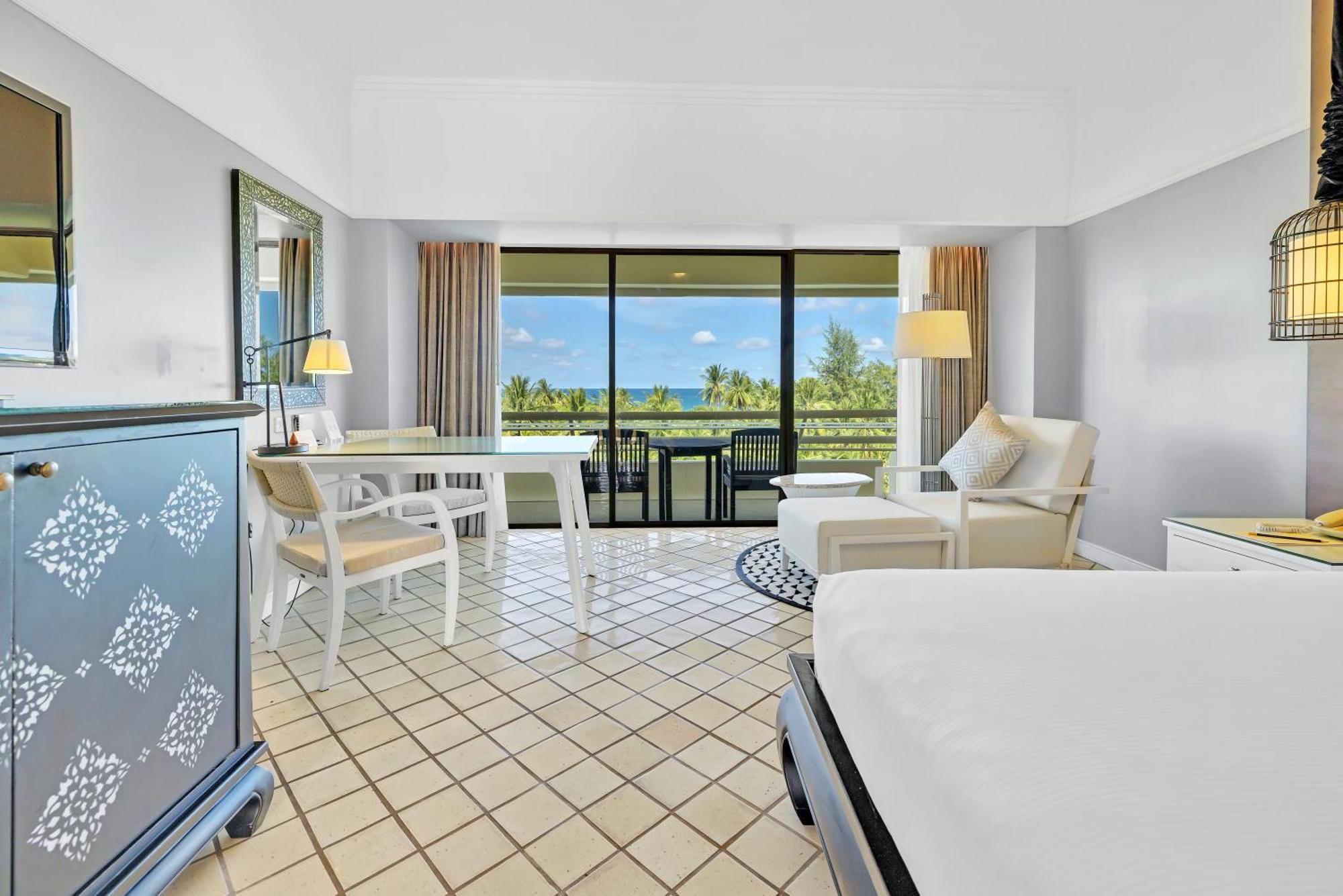 Pullman Phuket Beach Resort 5*