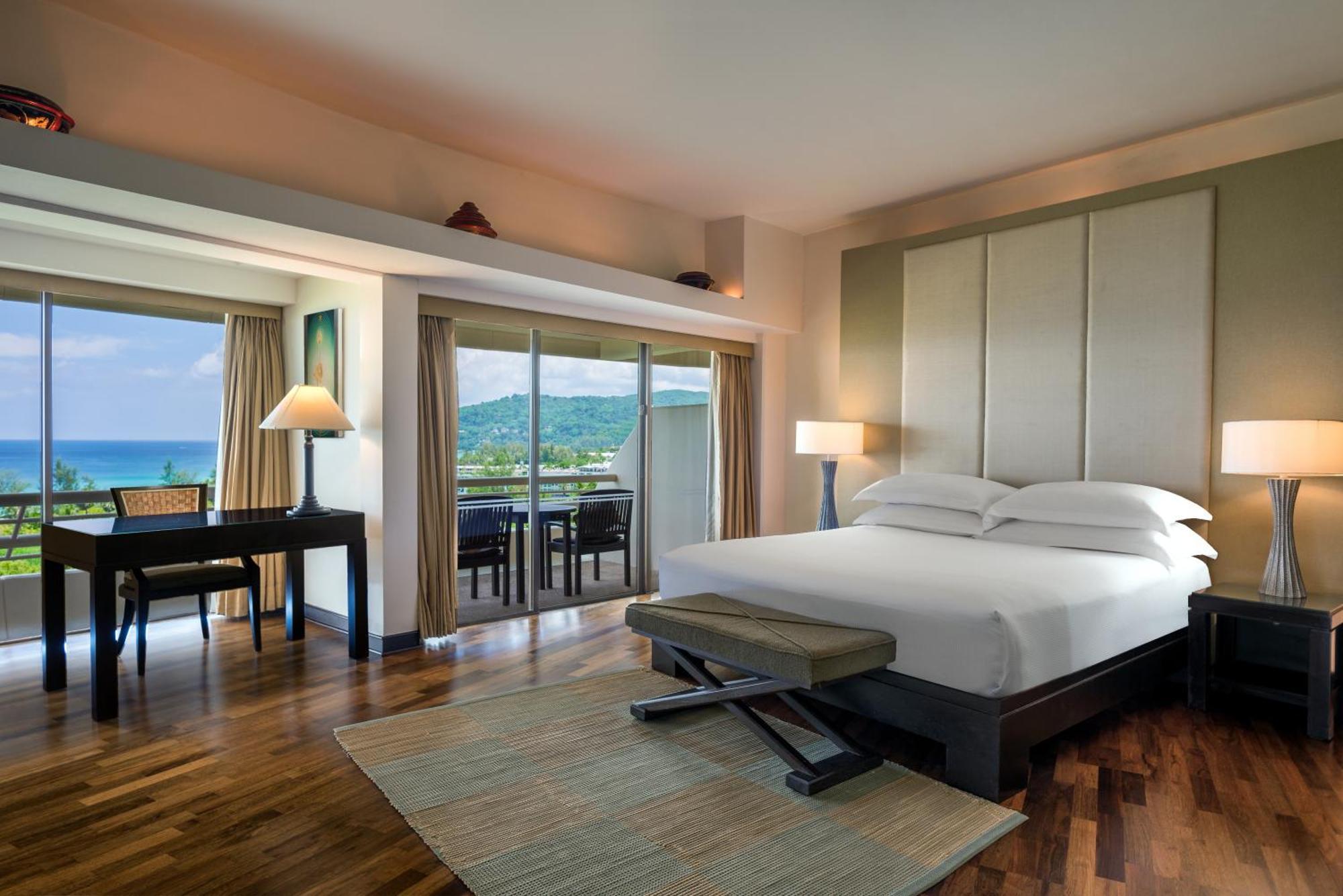 Pullman Phuket Beach 5* Karon