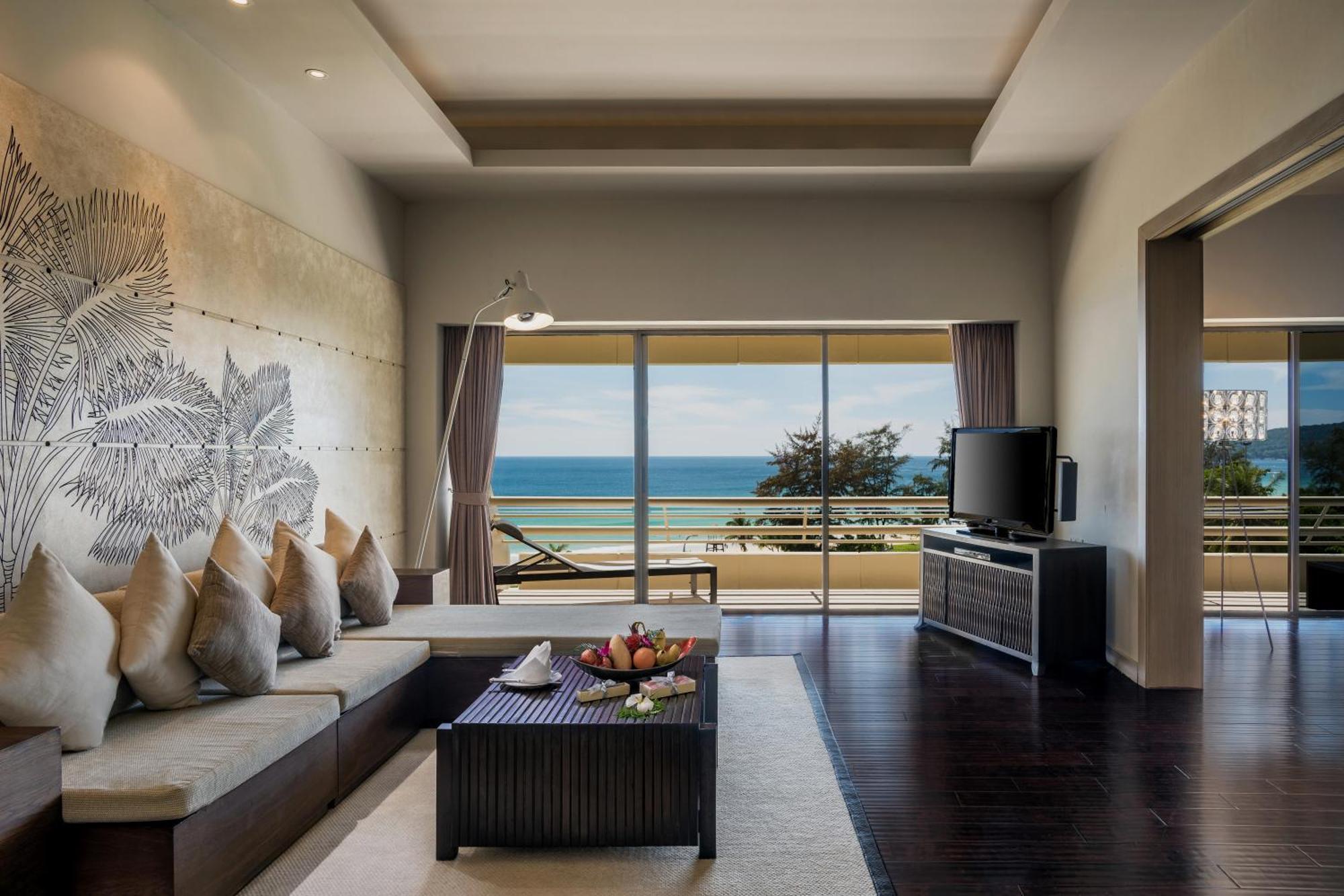 Resort Pullman Phuket Beach 5*