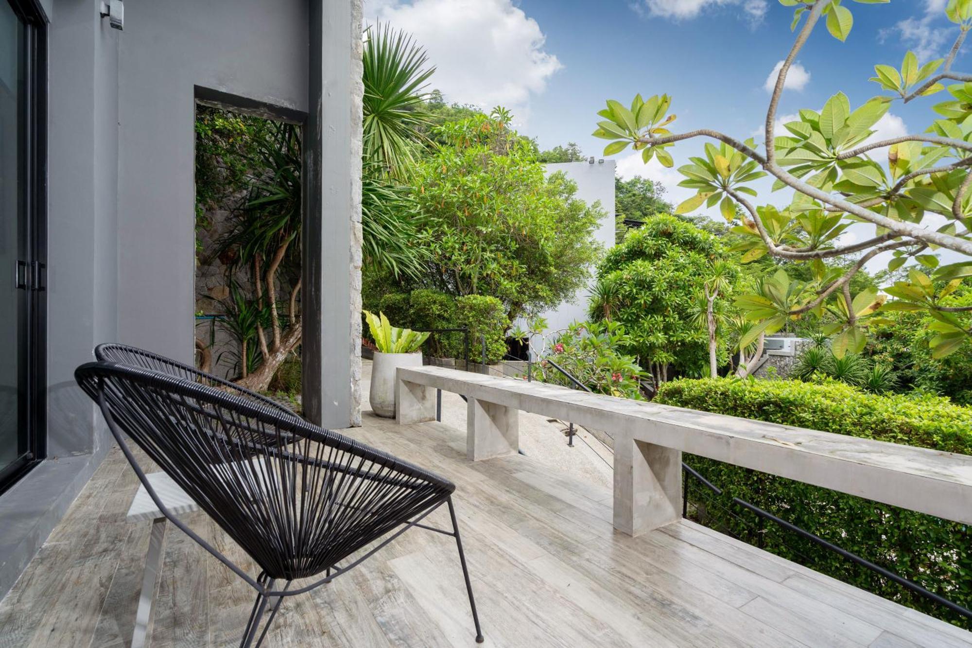 2br Pavilion Natural Park P13