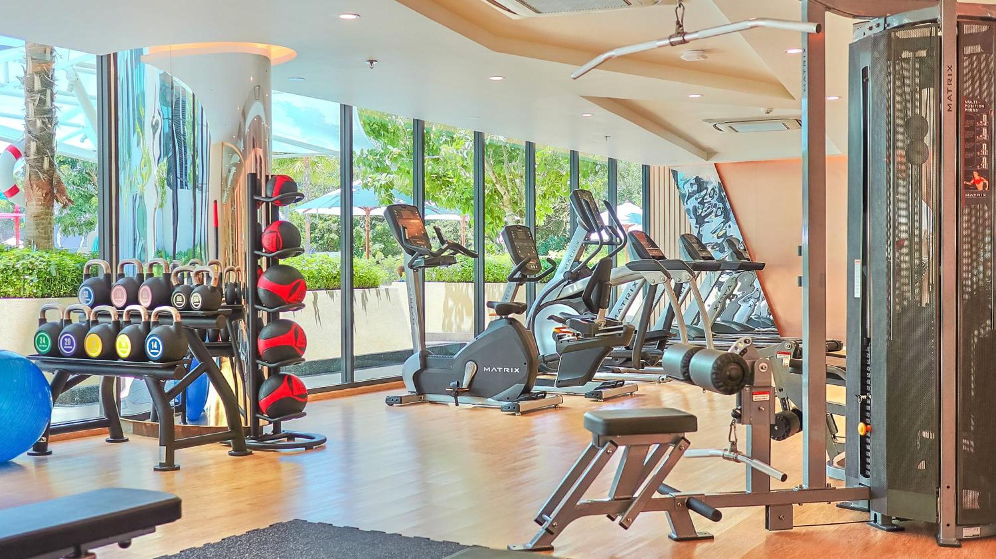 Wyndham La Phuket Hotel Rawai