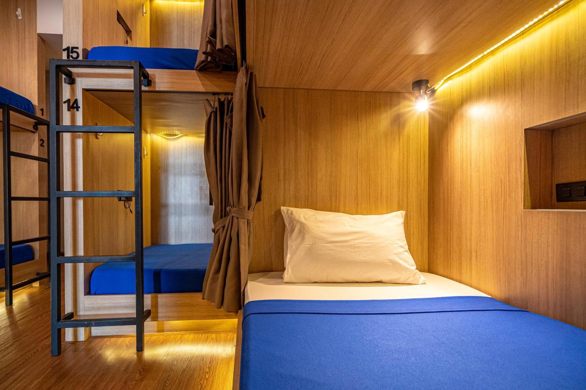 Poshtel (adults Only) *
