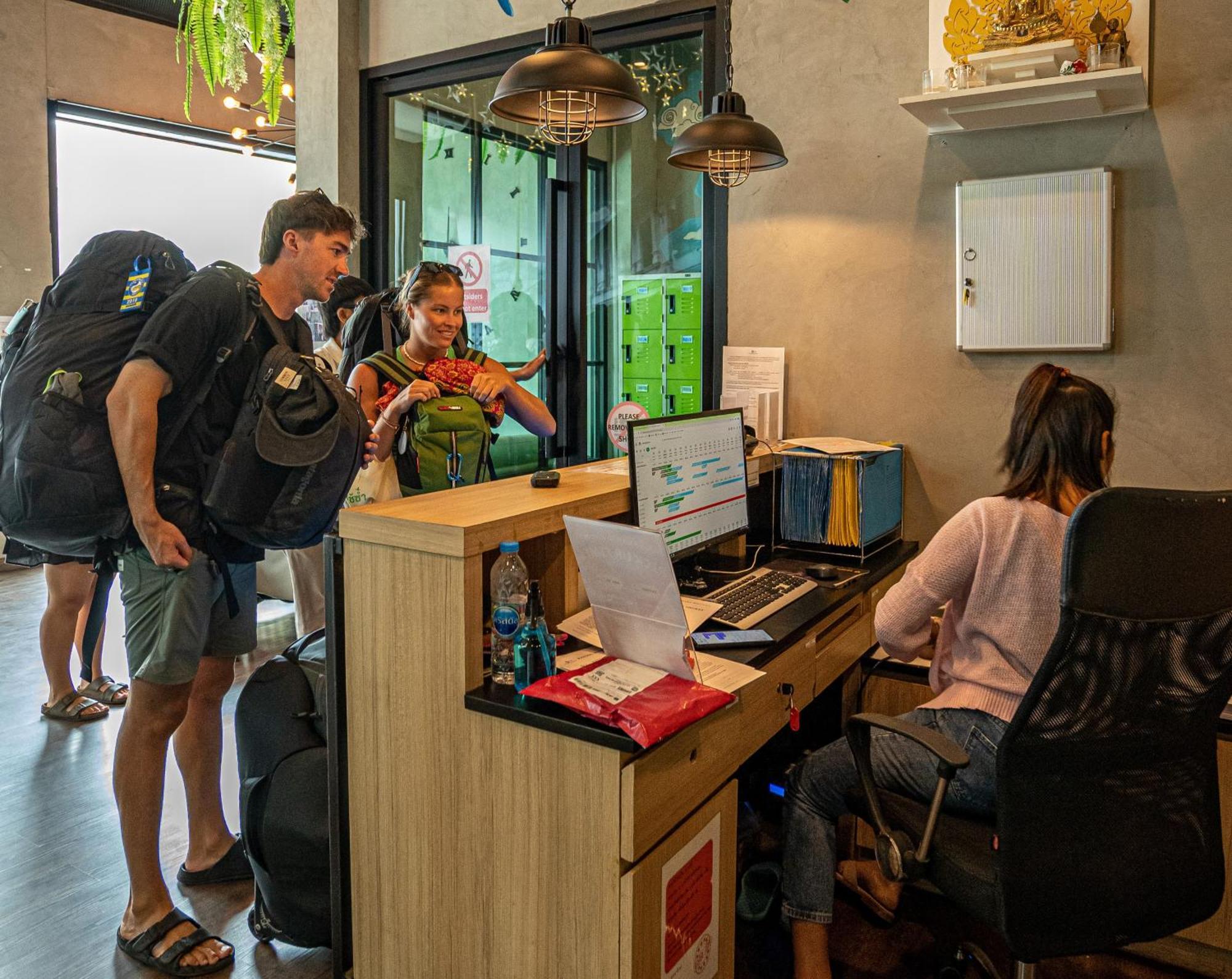 Poshtel (adults Only) Hostel