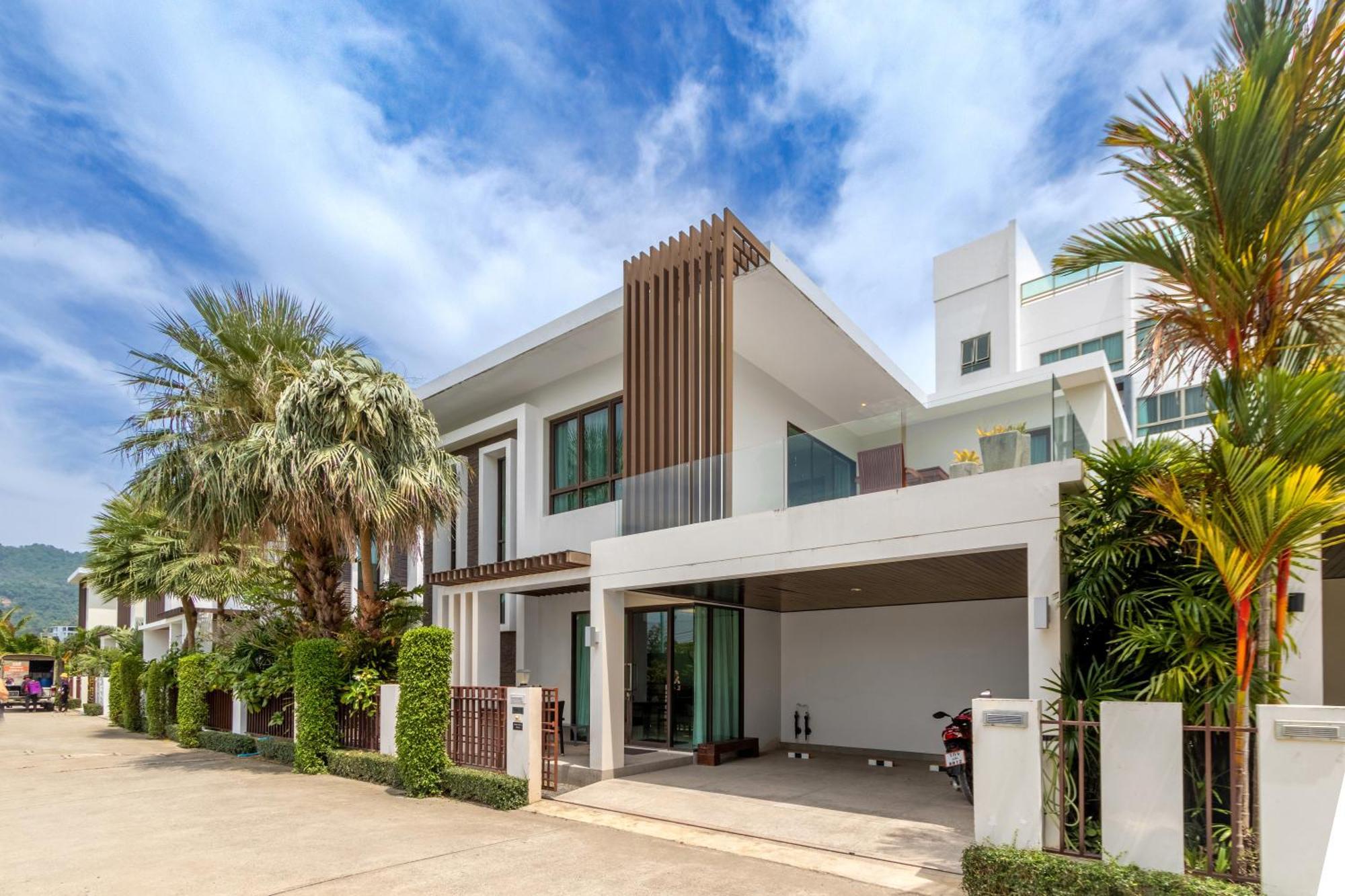 Villa Kamala Villa: Spacious 2-bedroom With Private 13m Pool Phuket