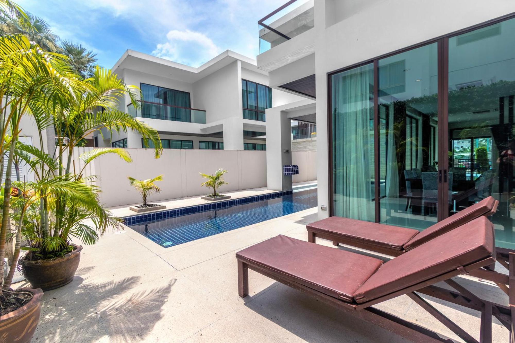 Villa Kamala Villa: Spacious 2-bedroom With Private 13m Pool Phuket